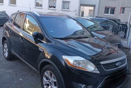 Ford Kuga 161.000 km 6.700 &euro; Essen 45145
