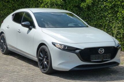 Mazda 3 17.000 km 23.900 &euro; Gelsenkirchen 45899