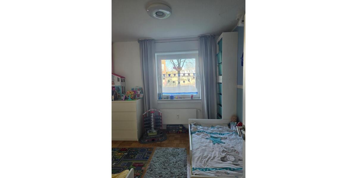 Erdgeschoßwohnung Gelsenkirchen Buer - 3 Zimmer, 101 m&sup2;, 140.000&euro; | Angebot:27020342