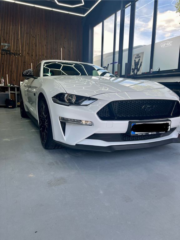 Ford Mustang 90.000 km 34.000 € Gladbeck 45966