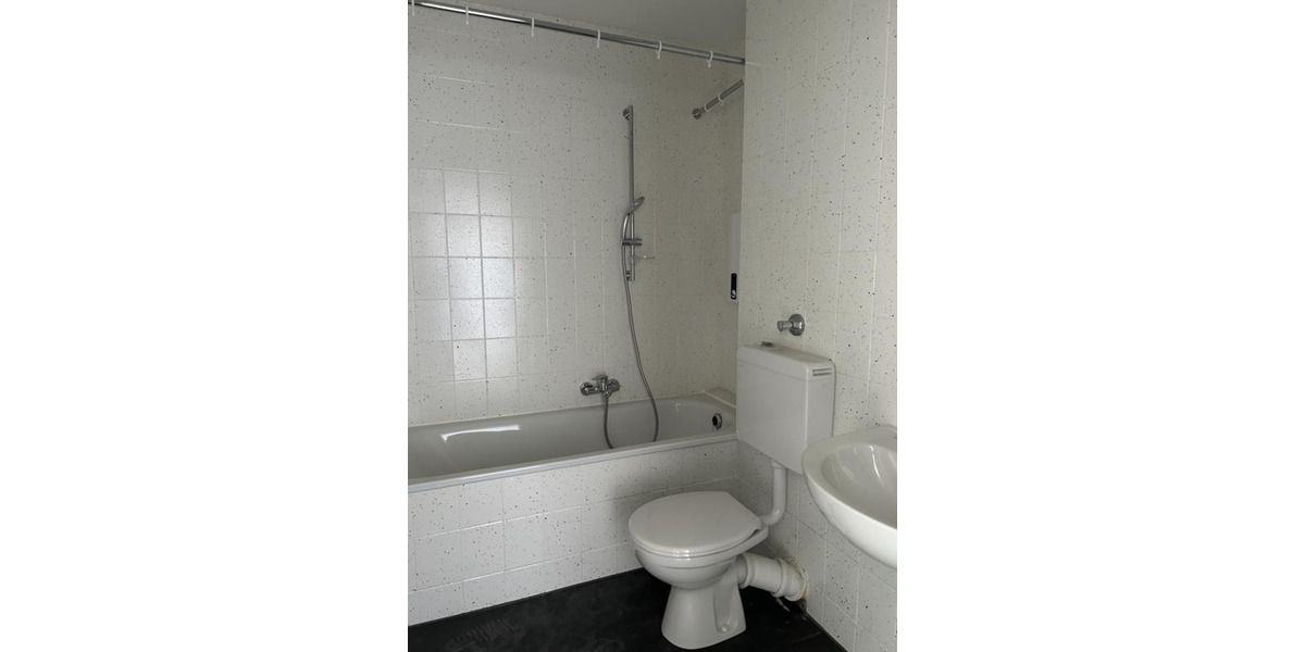 Etagenwohnung Gelsenkirchen Rotthausen - 3.5 Zimmer, 70 m&sup2;, 420&euro; | Angebot:25409583