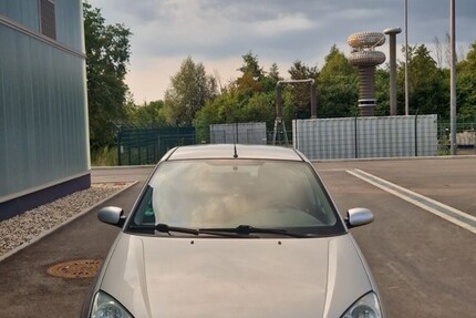 Ford Focus 220.000 km 1.500 € Essen 45121