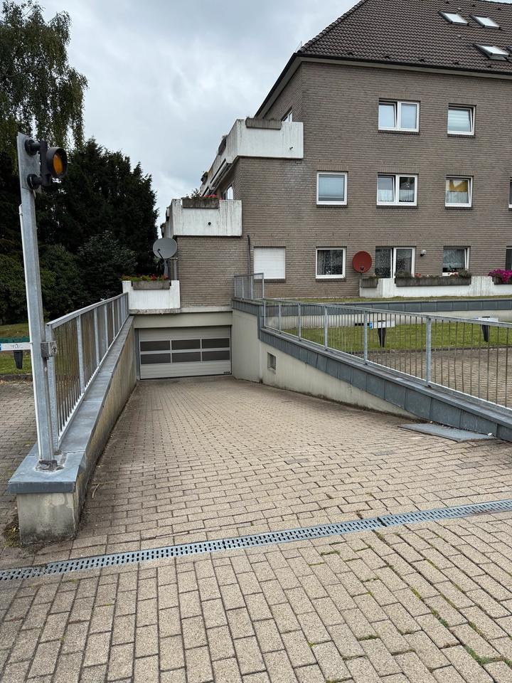 Schöne und große 2 Raum Maisonette Wohnung zimmer