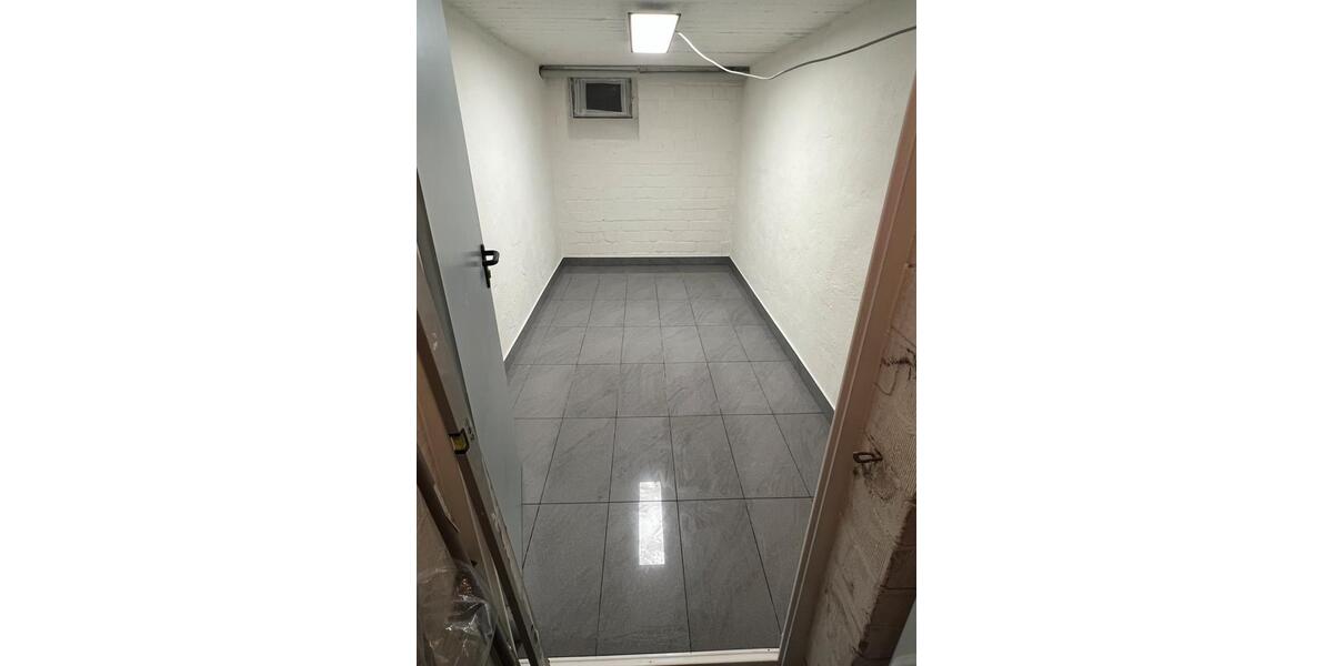 Etagenwohnung Essen Stadtbezirk VI - 3.5 Zimmer, 73 m&sup2;, 210.000&euro; | Angebot:26317474