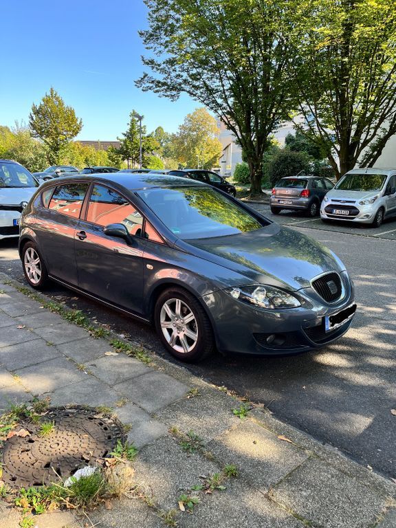 Seat Leon 150.000 km 2.000 € Essen 45279