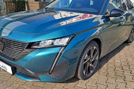 Peugeot 308 28.362 km 21.590 &euro; Essen 45307