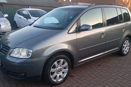 VW Touran 308.000 km 2.800 &euro; Gladbeck 45968