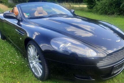 Aston Martin DB9