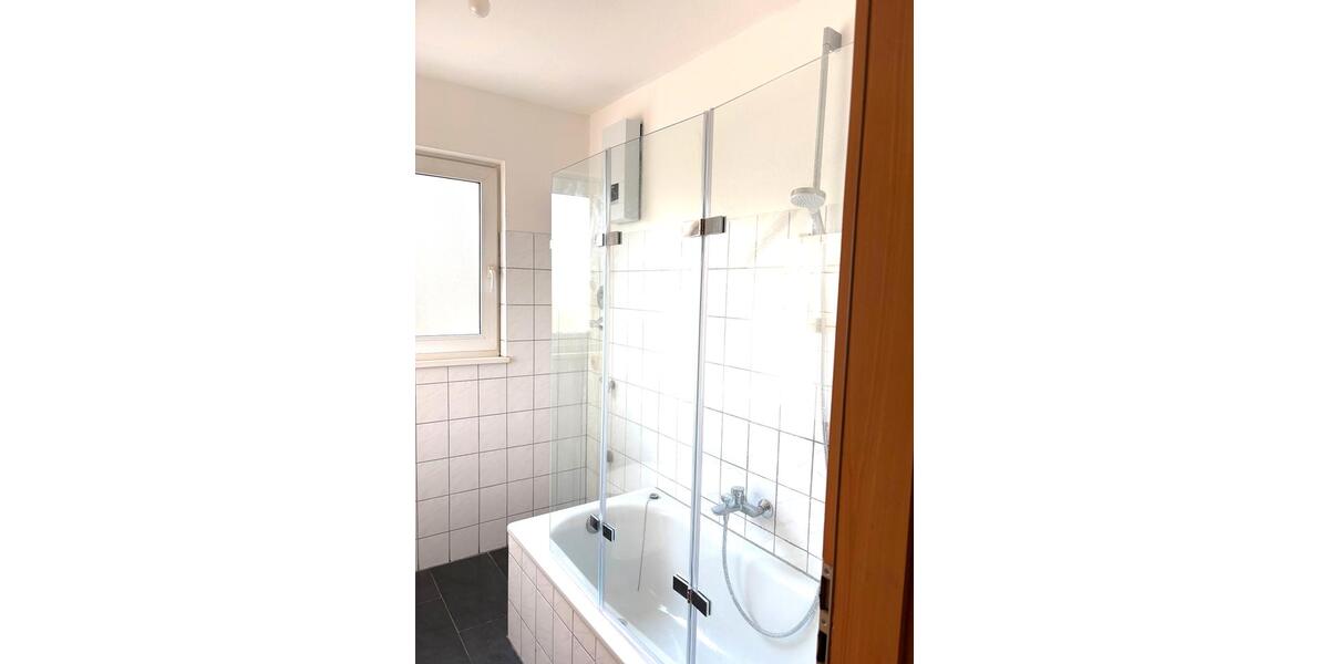 Dachgeschoßwohnung Gladbeck Alt-Rentfort - 1 Zimmer, 37 m&sup2;, 300&euro; | Angebot:25541377