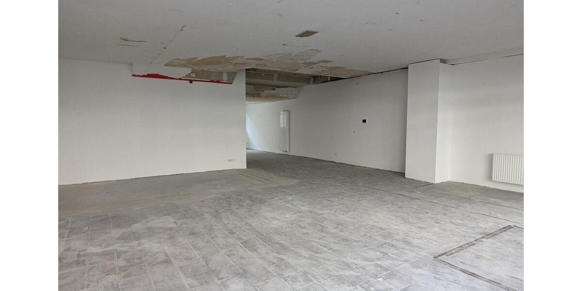 Gewerbeobjekt Essen Stadtbezirk III - 2.950&euro; | Angebot:25073569