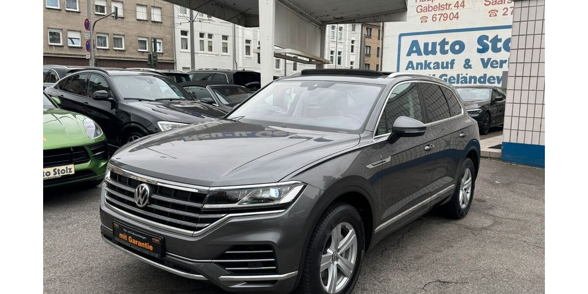 VW Touareg 225.417 km 25.600 &euro; Oberhausen 46045