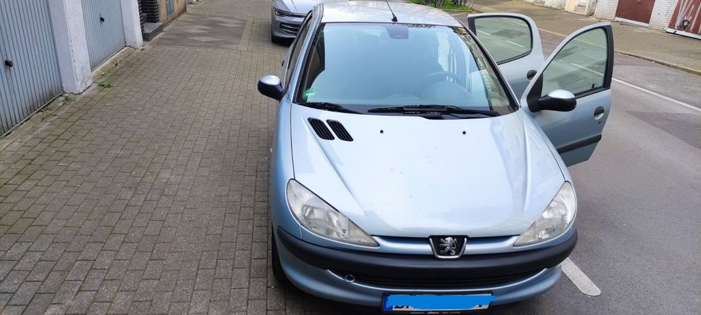 Peugeot 206 166.000 km 900 &euro; Dortmund 44139