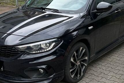 Fiat Tipo 58.000 km 12.900 &euro; Dortmund 44379