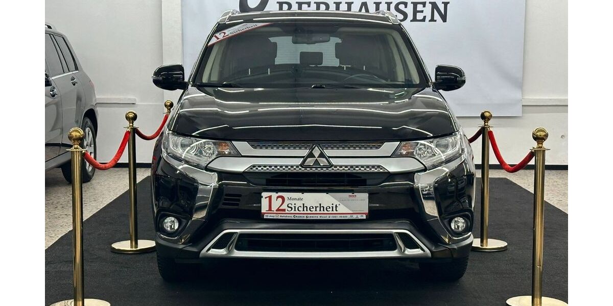 Mitsubishi Outlander 90.758 km 17.499 &euro; Oberhausen 46049