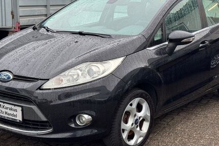 Ford Fiesta 166.000 km 2.999 &euro; Mülheim an der Ruhr 45472