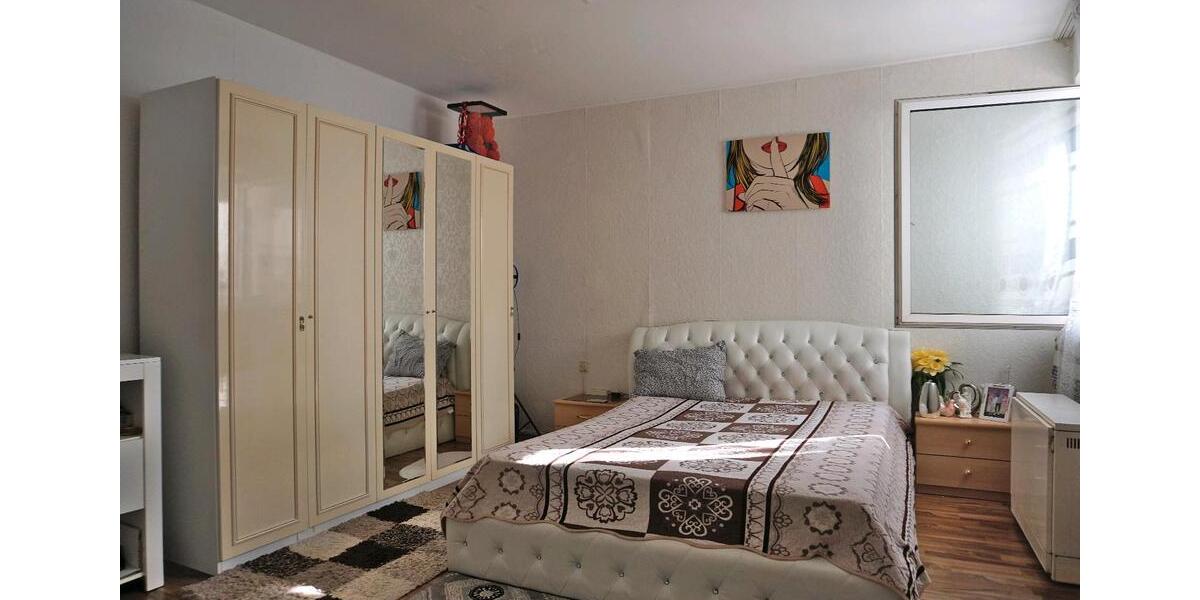 Etagenwohnung Gelsenkirchen Gelsenkirchen-Mitte - 3 Zimmer, 186 m&sup2;, 249.000&euro; | Angebot:26820906