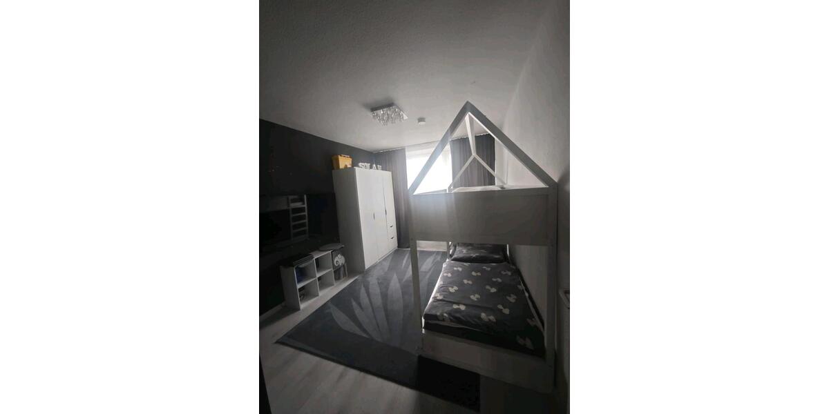 Etagenwohnung Bochum Laer - 3.5 Zimmer, 80 m&sup2;, 750&euro; | Angebot:25221218