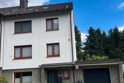 Haus Mülheim an der Ruhr Mellinghofen - 9 Zimmer, 248 m&sup2;, 685.000&euro; | Angebot:24611100