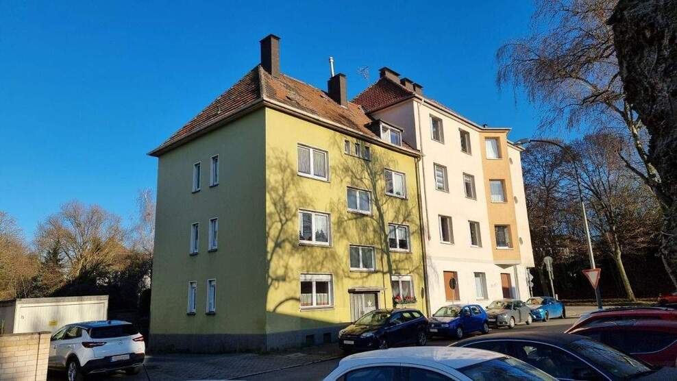 MEHRFAMILIENHAUS - 7 WOHNUNGEN - BO-CITY - GARTEN + AUSBAUPOTENZIAL 2 zimmer