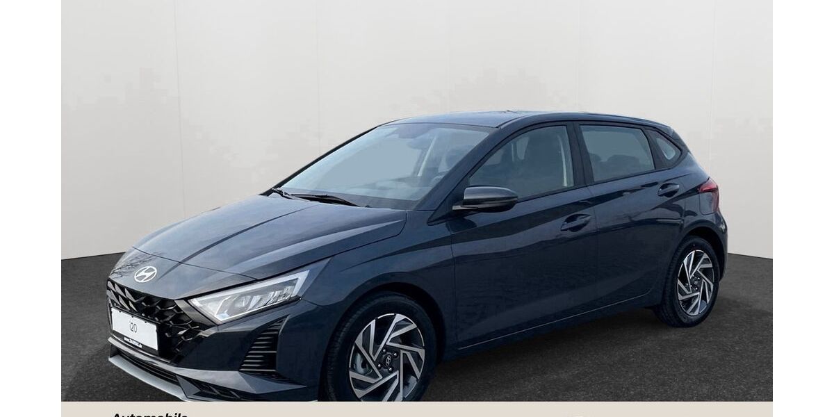 Hyundai i20 25.381 km 17.490 &euro; Recklinghausen 45657