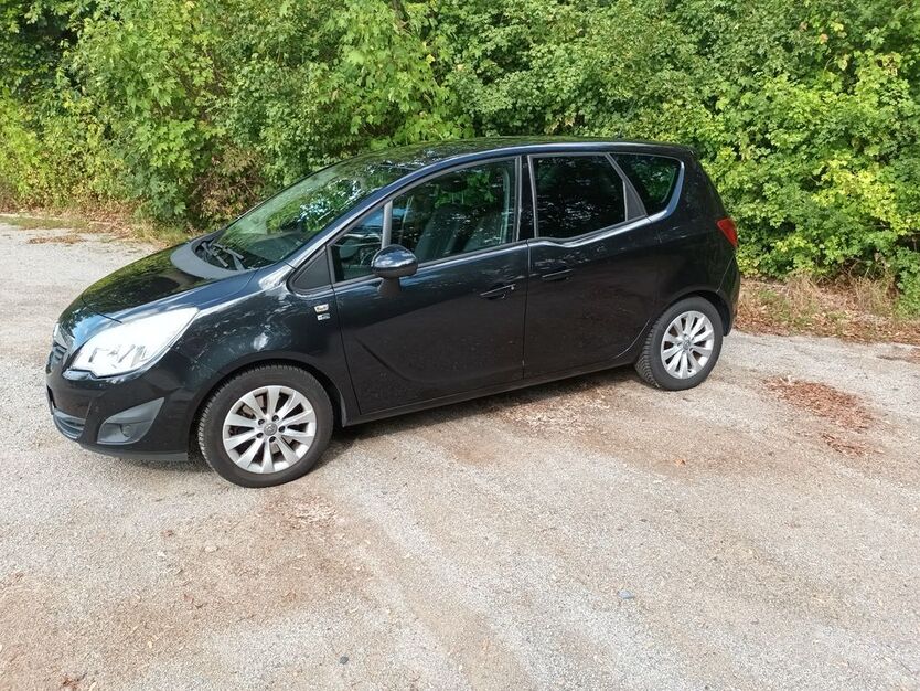 Opel Meriva 158.000 km 4.500 € Dortmund 44225