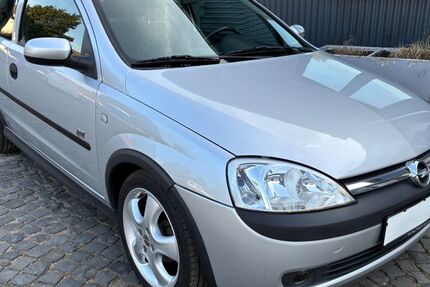 Opel Corsa 66.000 km 2.490 &euro; Lünen 44534