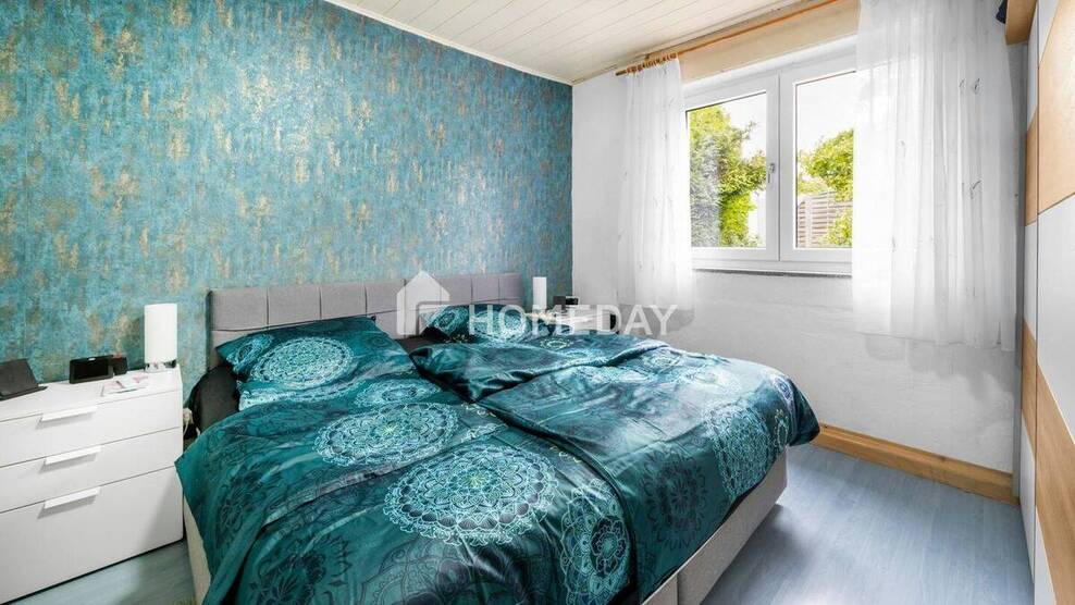 Charmantes Einfamilienhaus mit großzügigem Grundstück und vielfältigen Nutzungsmöglichkeiten 8 zimmer