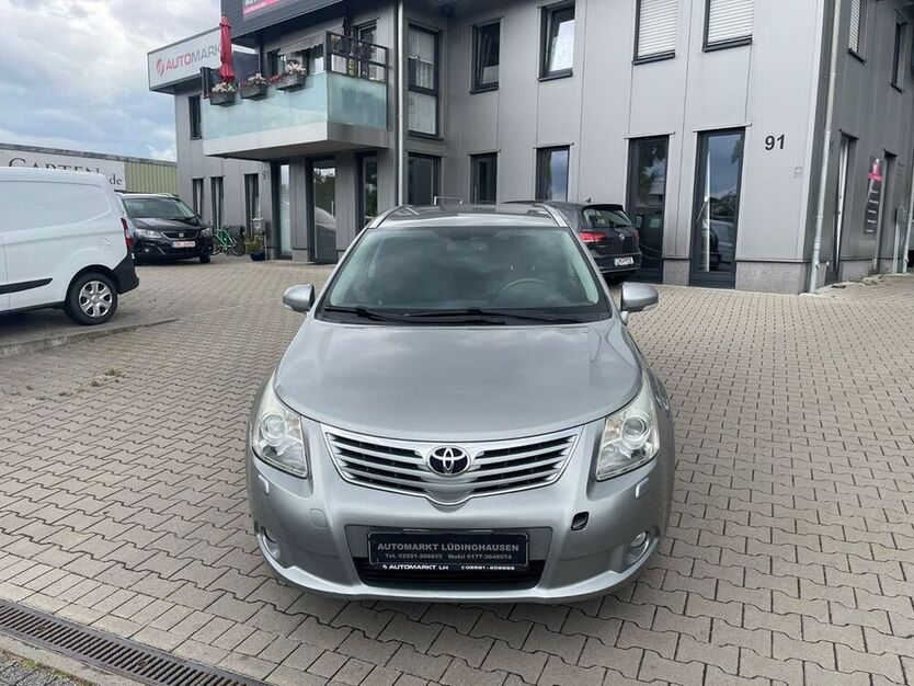 Avensis