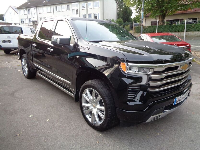 Chevrolet Silverado 21.000 km 65.000 € Dortmund-Lanstrop 44329