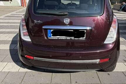 Lancia Ypsilon 99.162 km 3.800 € Dortmund 44369