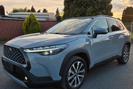 Toyota Corolla Cross 19.000 km 28.990 &euro; Hünxe 46569