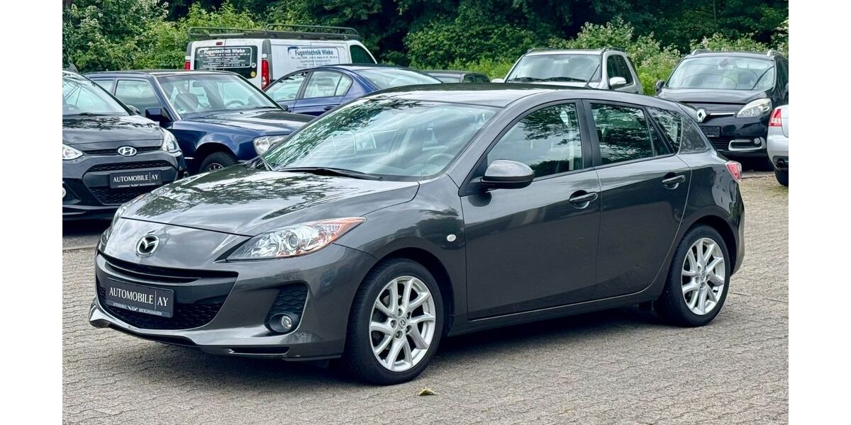 Mazda 3 89.643 km 7.890 &euro; Recklinghausen 45665