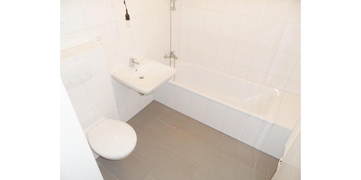 Etagenwohnung Dortmund Brackel - 3 Zimmer, 79 m&sup2;, 672&euro; | Angebot:25165831