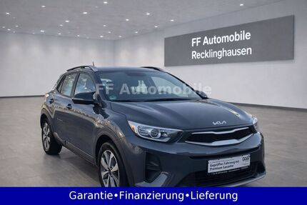 Kia Stonic 14.590 km 14.299 &euro; Recklinghausen 45661