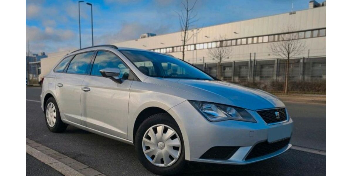 Seat Leon 141.089 km 6.350 &euro; Gelsenkirchen 45888
