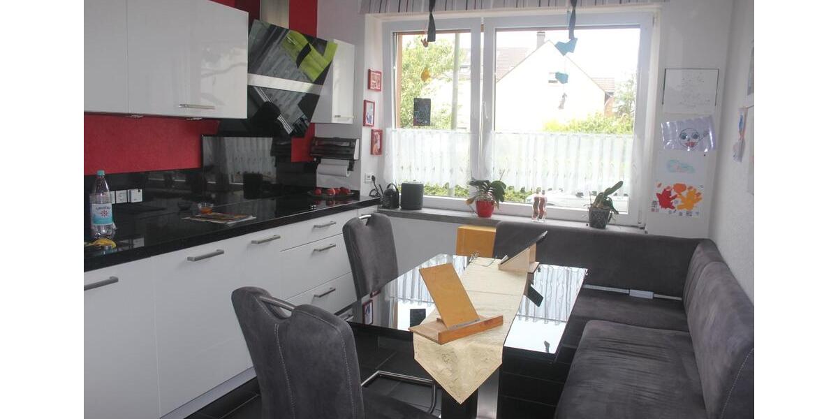 Erdgeschoßwohnung Gelsenkirchen Erle - 5 Zimmer, 180 m&sup2;, 229.000&euro; | Angebot:27002739