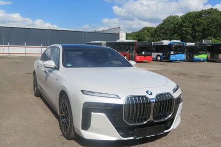 BMW 740 53.000 km 74.000 &euro; Dortmund 44309