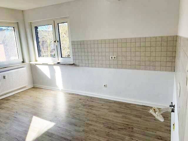 Etagenwohnung Oberhausen Marienkirche - 2 Zimmer, 61 m&sup2;, 375&euro; | Angebot:26435697