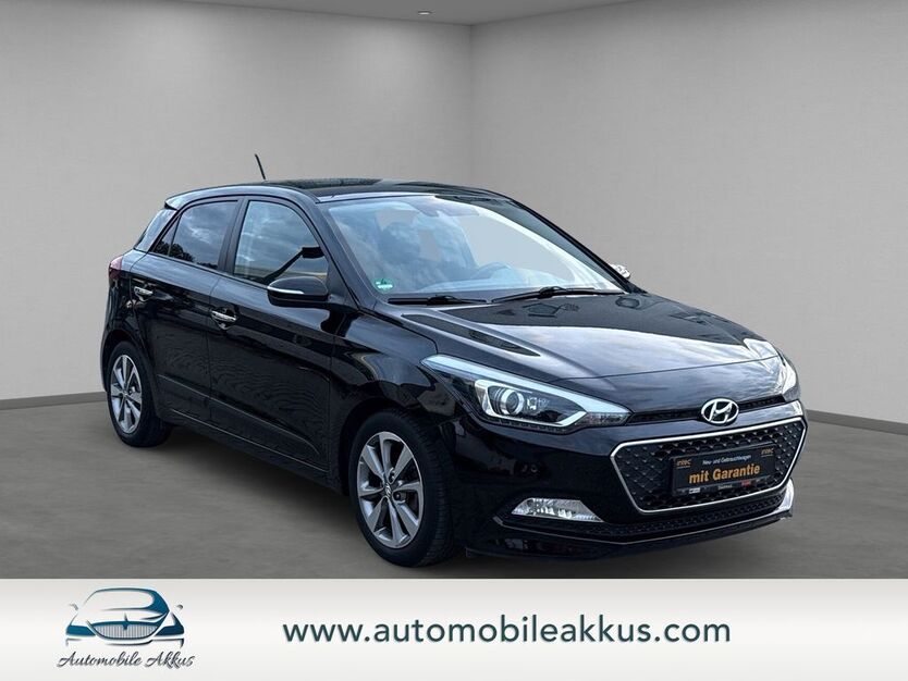 Hyundai i20 97.747 km 10.999 € Dortmund 44379