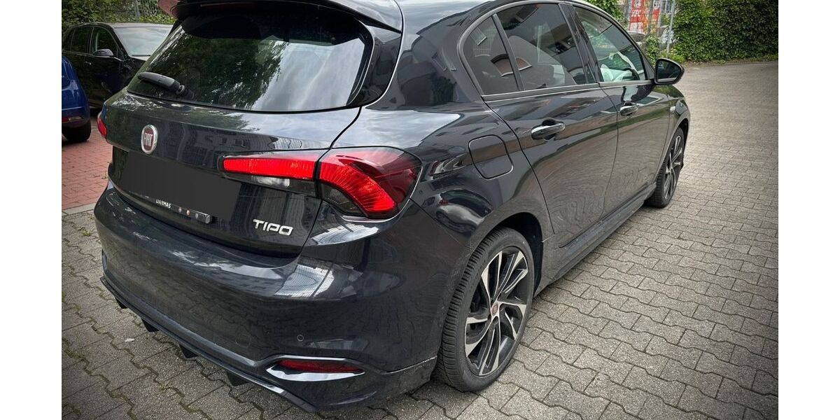 Fiat Tipo 59.000 km 10.000 &euro; Dortmund 44379