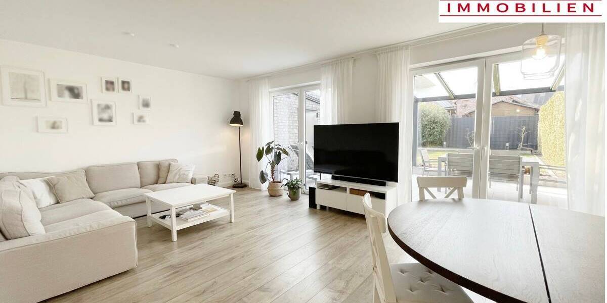 Nur noch eine frei! Wunderschöne Doppelhaushälfte mit XXL Garagen auf attraktivem Erbbaurecht 4 zimmer