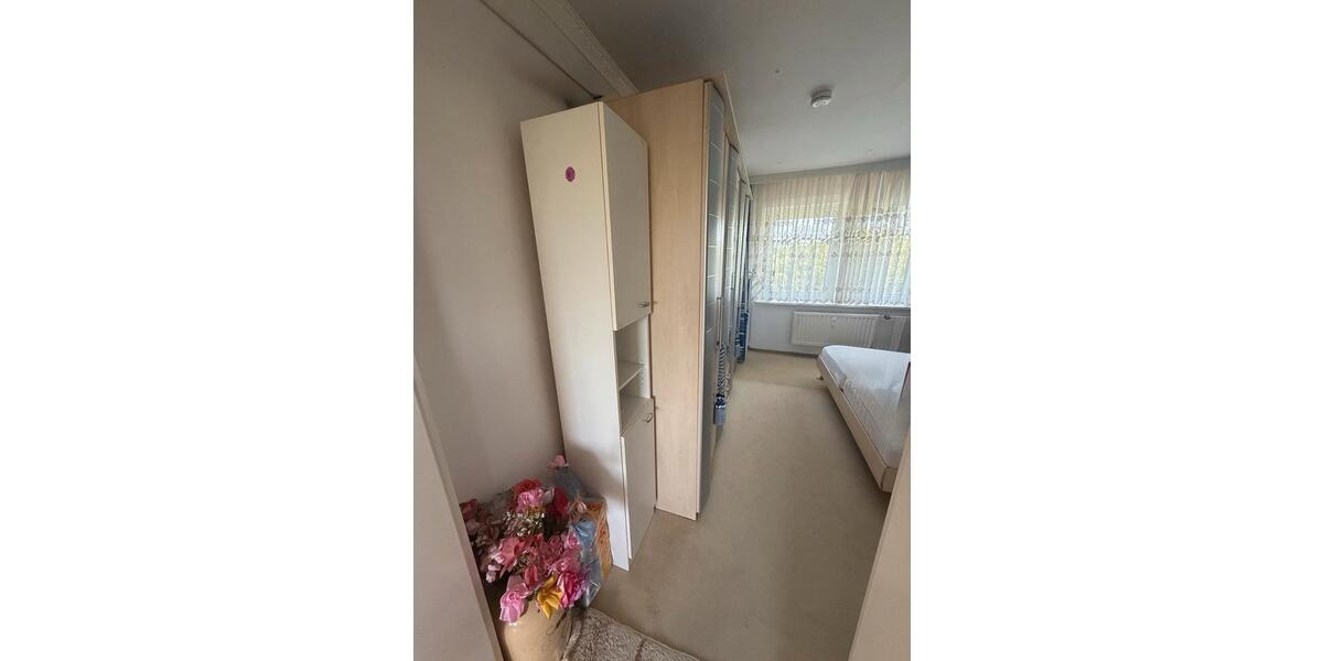 Etagenwohnung Mülheim an der Ruhr - 4 Zimmer, 67 m&sup2;, 120.000&euro; | Angebot:26977248