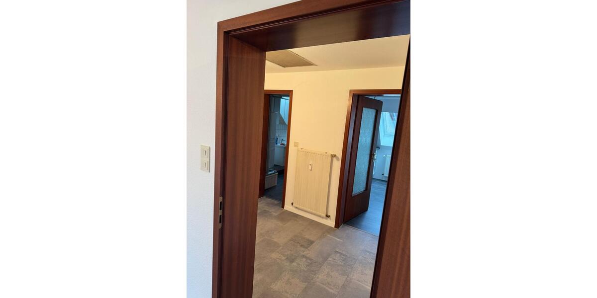 Dachgeschoßwohnung Bottrop - 3 Zimmer, 55 m&sup2;, 560&euro; | Angebot:25146670