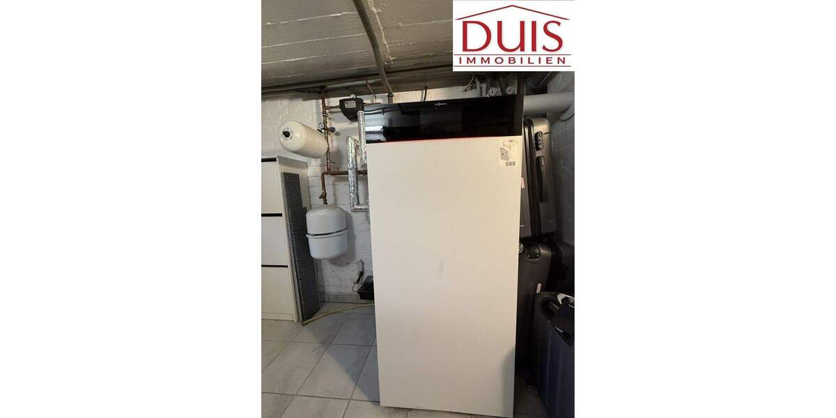 Einziehen und Glücklich sein! Keine großen Sanierungen, Spielstraße, Doppelgarage, Traumgarten.... 5 zimmer