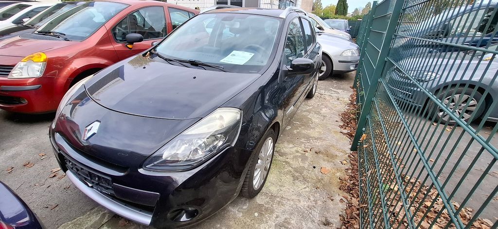 Renault Clio 168.800 km 2.990 € Dortmund 44339