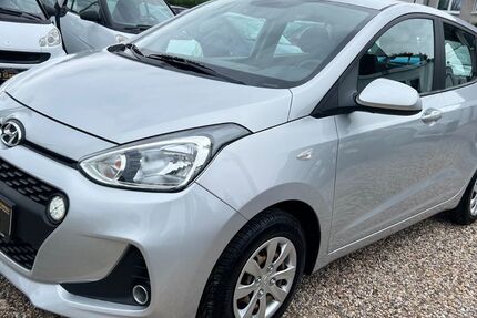 Hyundai i10 27.000 km 7.999 € Essen 45355