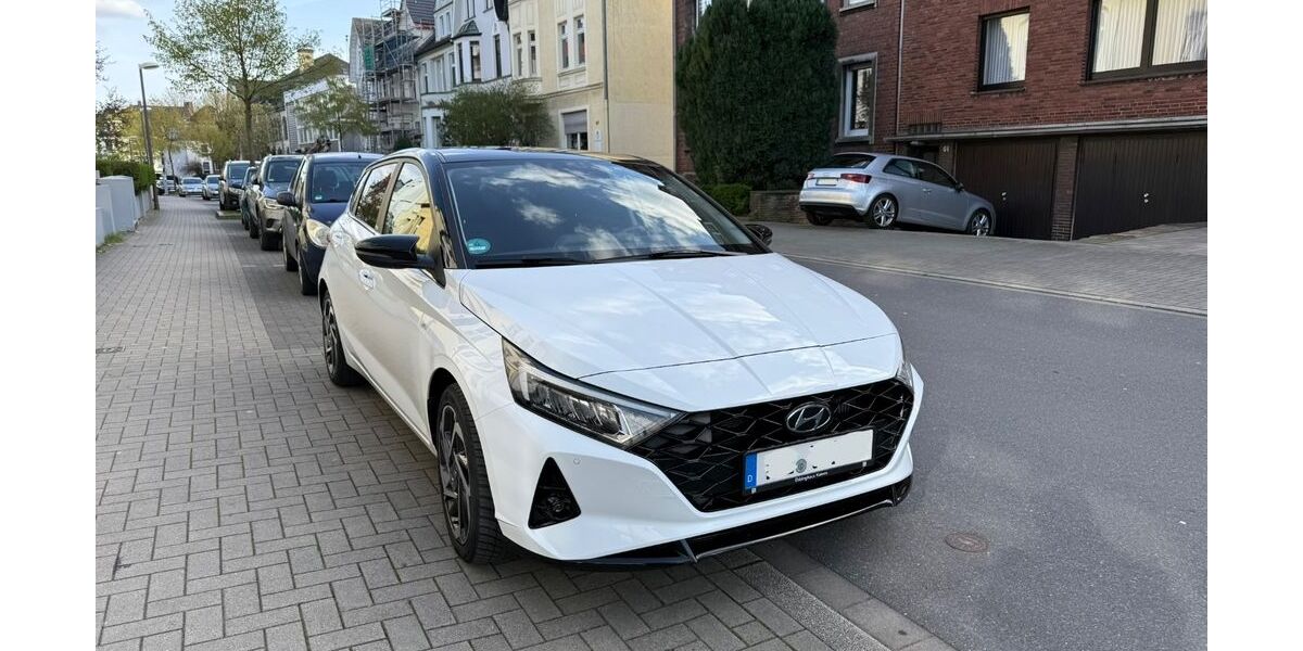 Hyundai i20 34.500 km 17.500 &euro; Recklinghausen 45657