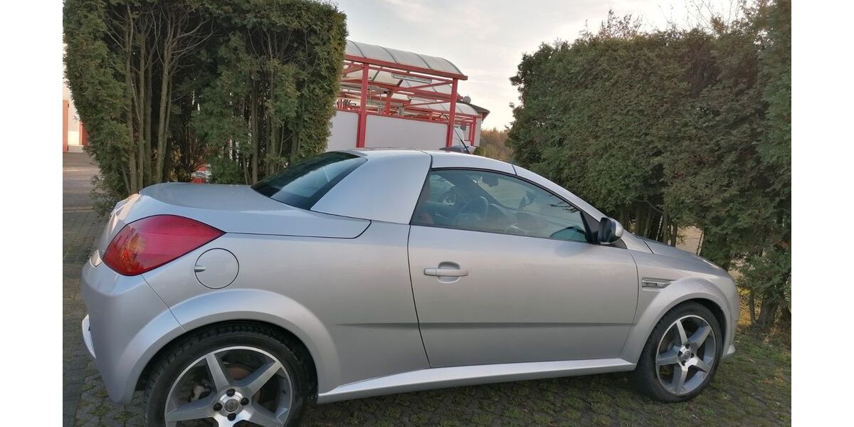 Opel Tigra 99.013 km 4.450 &euro; Bochum 44805