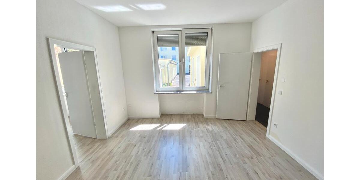 Etagenwohnung Dortmund Innenstadt Nord - 6 Zimmer, 148 m&sup2;, 165.000&euro; | Angebot:26851725