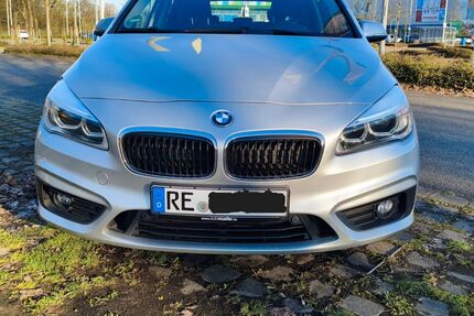 BMW 220 Active Tourer 185.000 km 7.490 &euro; Recklinghausen 45663